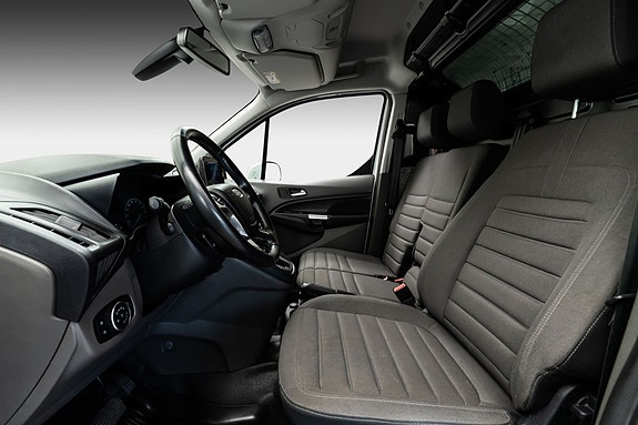 Ford Transit Connect 20 of 26