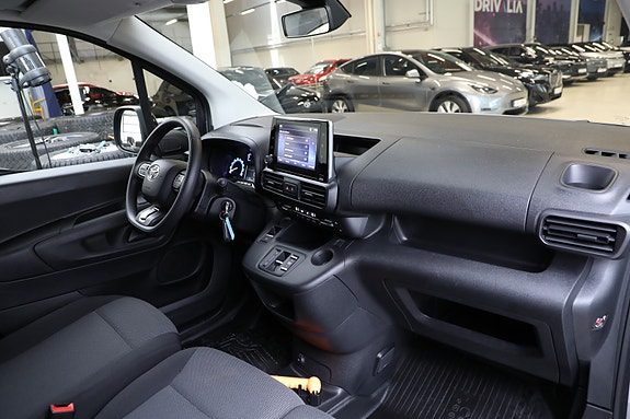 Toyota Proace City 11 of 28