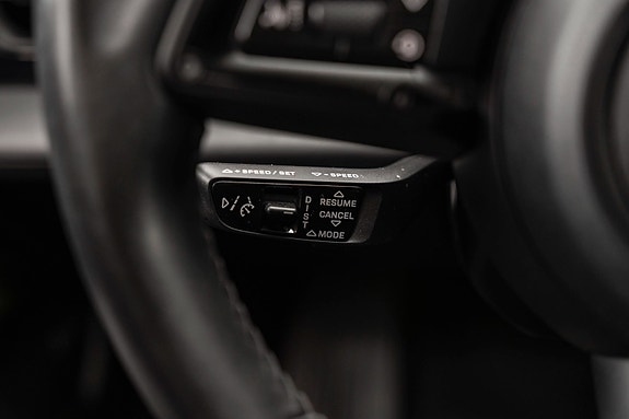 Porsche Taycan 22 of 30