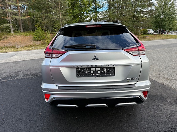 Mitsubishi Eclipse Cross 4 of 30