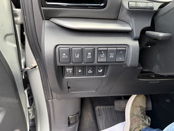 Mitsubishi Eclipse Cross 23 of 30