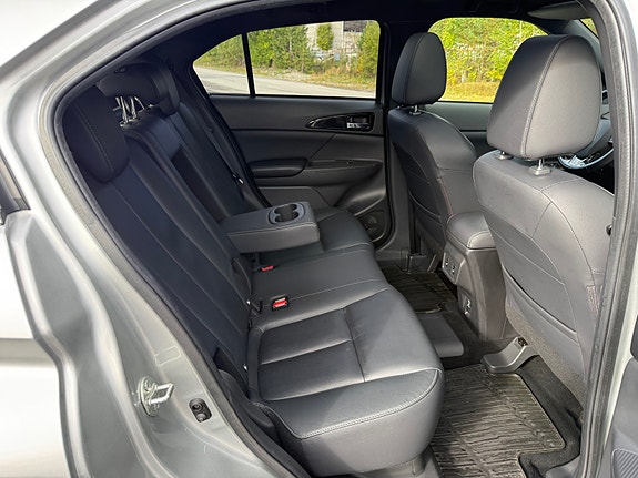 Mitsubishi Eclipse Cross 16 of 30