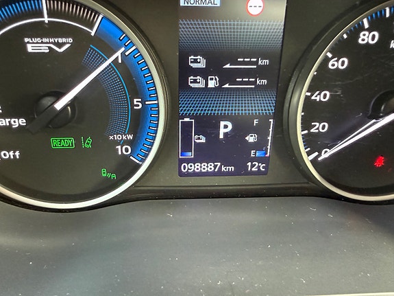 Mitsubishi Eclipse Cross 24 of 30