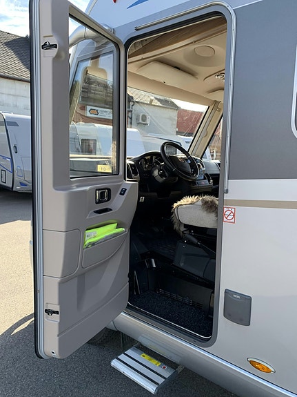 Hymer B 678 CL 8 of 30