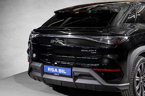 BYD Sealion 7 6 of 28