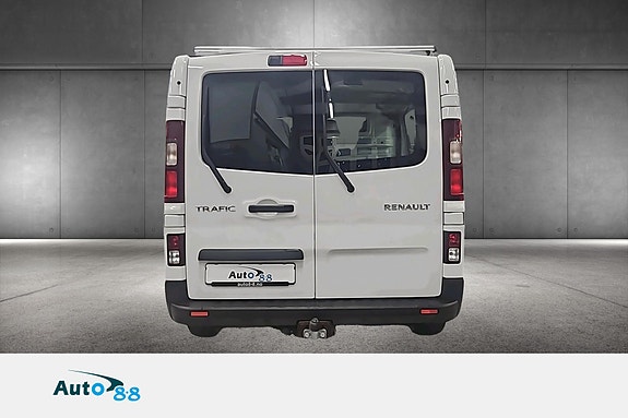 Renault Trafic 7 of 19