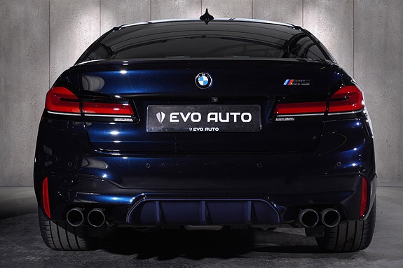 BMW M5 8 of 30