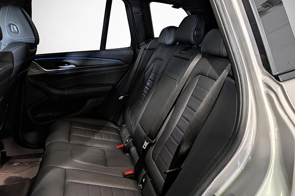 BMW iX3 22 of 27