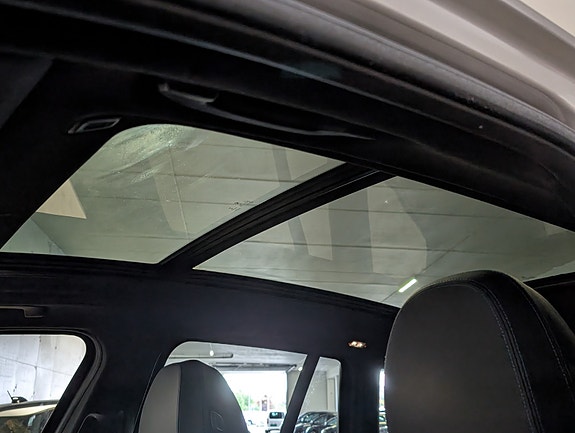 BMW iX3 12 of 27