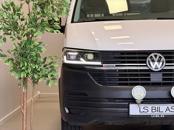 Volkswagen Transporter 7 of 30