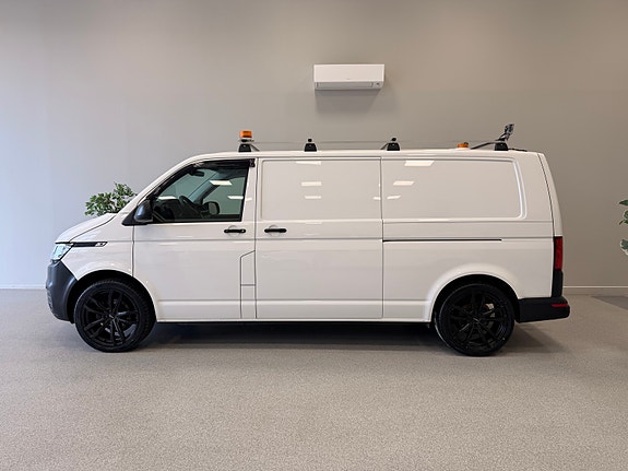 Volkswagen Transporter 3 of 30