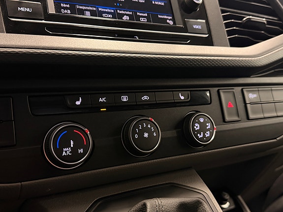 Volkswagen Transporter 30 of 30