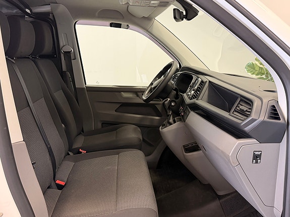 Volkswagen Transporter 23 of 30