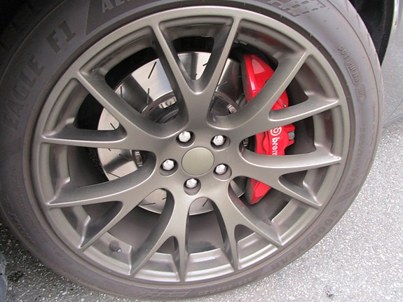 Dodge Challenger 6 of 13