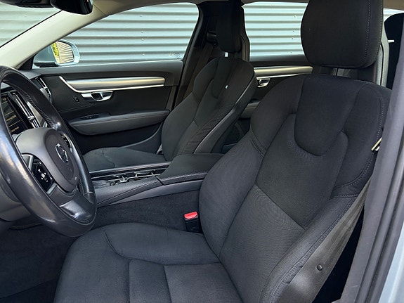 Volvo V90 29 of 30