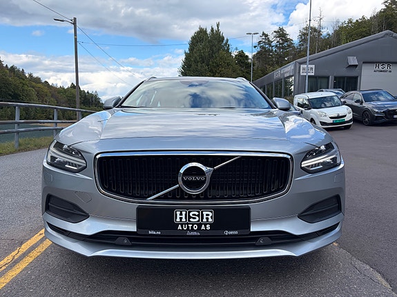 Volvo V90 26 of 30