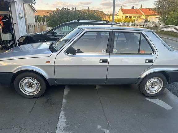 Fiat Regata 2 of 10