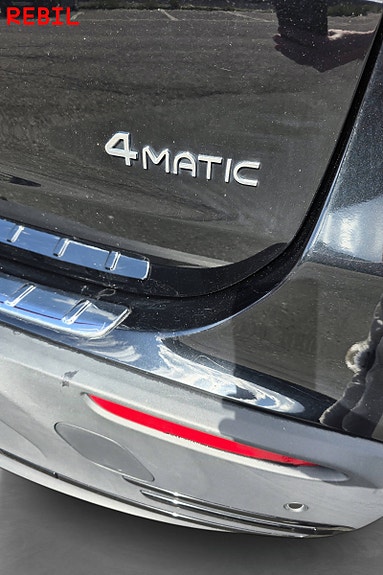 Mercedes-Benz EQA300 23 of 27