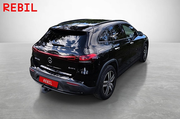 Mercedes-Benz EQA300 3 of 27
