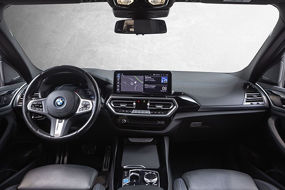 BMW iX3 27 of 30