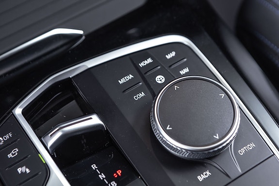 BMW iX3 21 of 30
