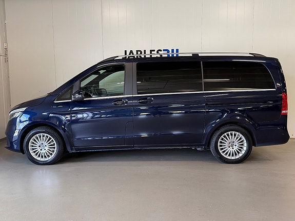 Mercedes-Benz EQV300 10 of 25