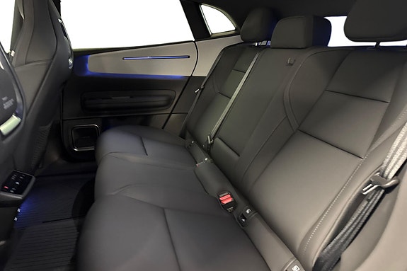 Polestar 4 15 of 22