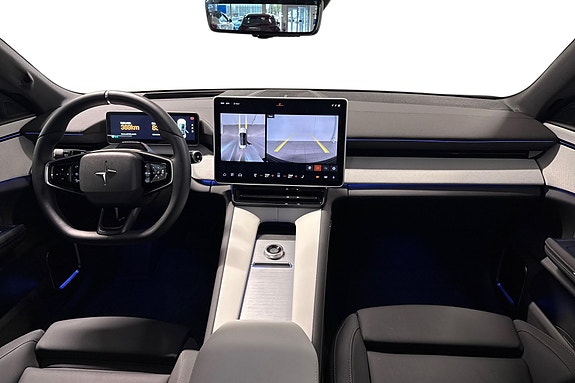 Polestar 4 16 of 22