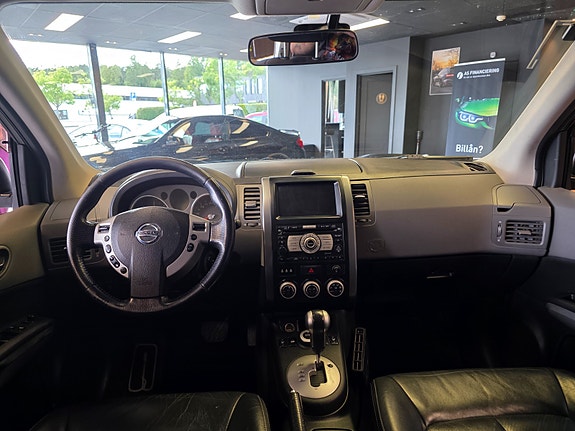 Nissan X-Trail 14 of 30