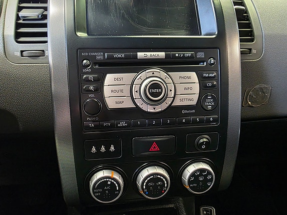 Nissan X-Trail 24 of 30