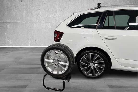 Skoda Octavia 19 of 30
