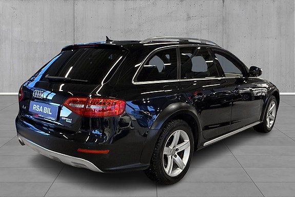 Audi A4 allroad 10 of 30