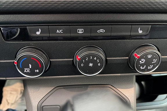 Volkswagen Transporter 23 of 30