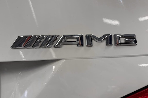 Mercedes-Benz CLA180 11 of 22