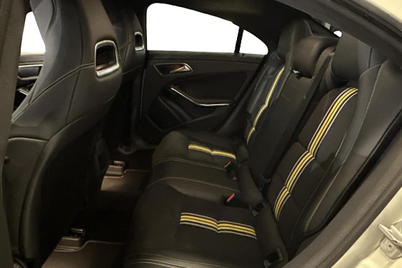 Mercedes-Benz CLA180 16 of 22