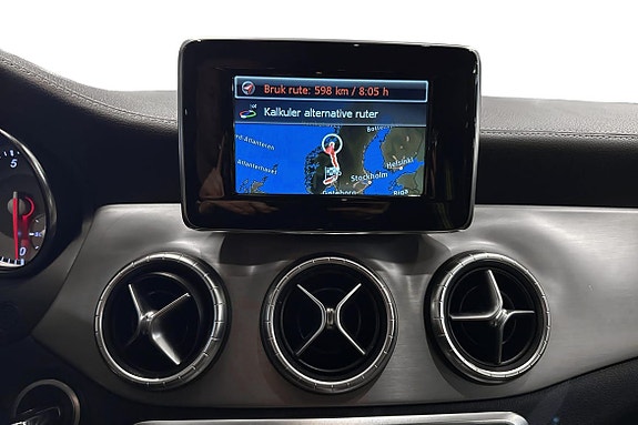 Mercedes-Benz CLA180 22 of 22
