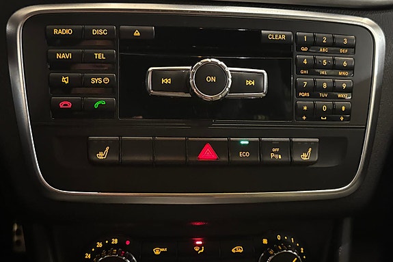 Mercedes-Benz CLA180 12 of 22