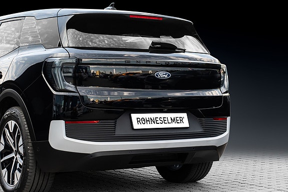 Ford Explorer 6 of 30