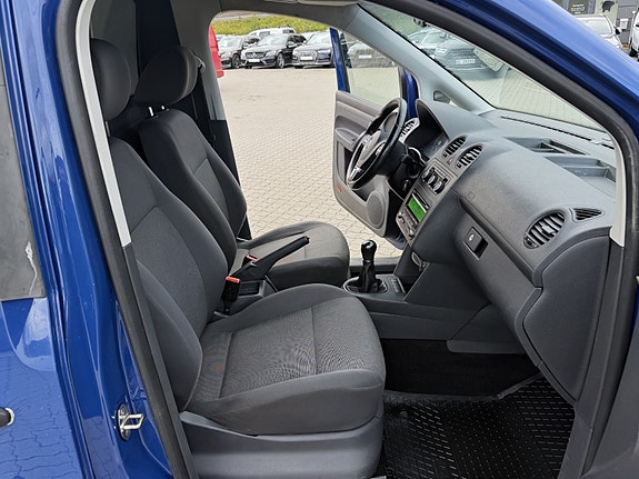 Volkswagen Caddy 7 of 9