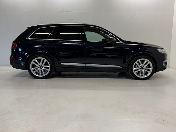 Audi Q7 13 of 30