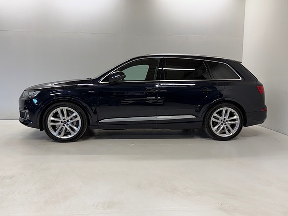 Audi Q7 8 of 30