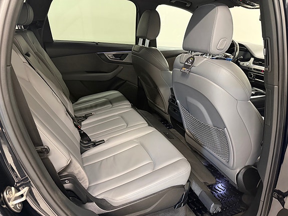 Audi Q7 18 of 30