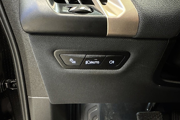 BMW iX 22 of 29
