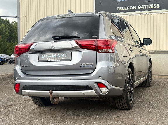 Mitsubishi Outlander 6 of 30