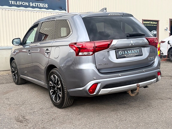 Mitsubishi Outlander 8 of 30