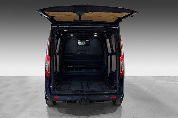 Ford Transit Custom 7 of 30