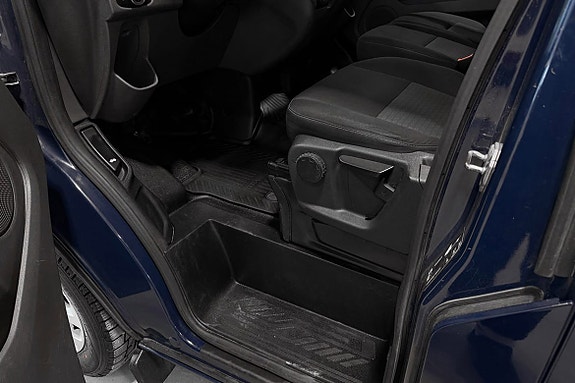 Ford Transit Custom 14 of 30