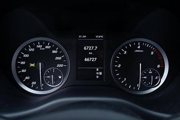 Mercedes-Benz Vito 119 20 of 30