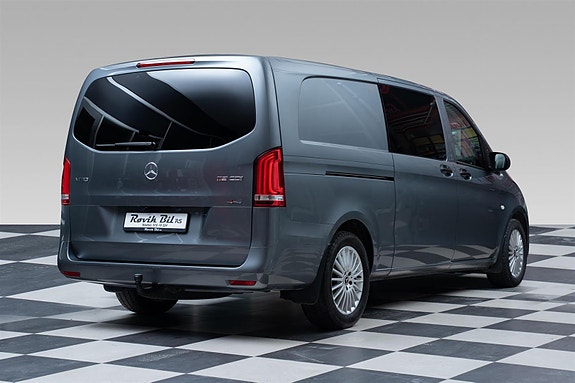 Mercedes-Benz Vito 119 8 of 30