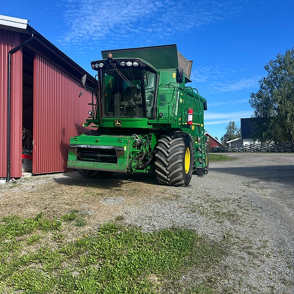 John Deere C 670 Hillmaster 3 of 14